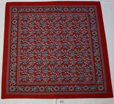 Zakdoek, bandana, mouchoir, foulard €.5,00 p.st. Nr.01 met bloemmotief,