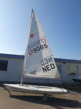 Laser standaard