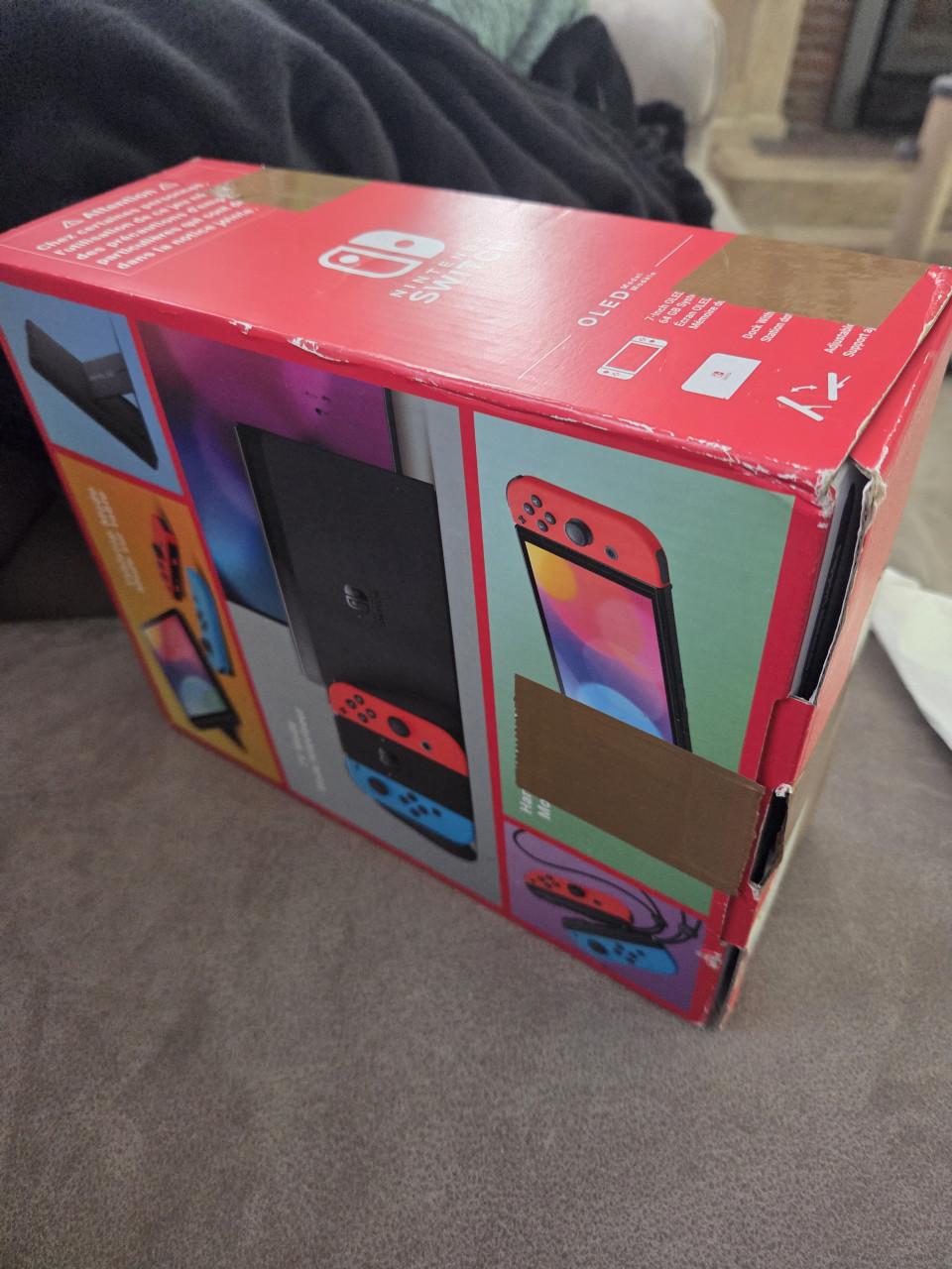 Nintendo Switch Lite grijs en geel evt. incl. spellen