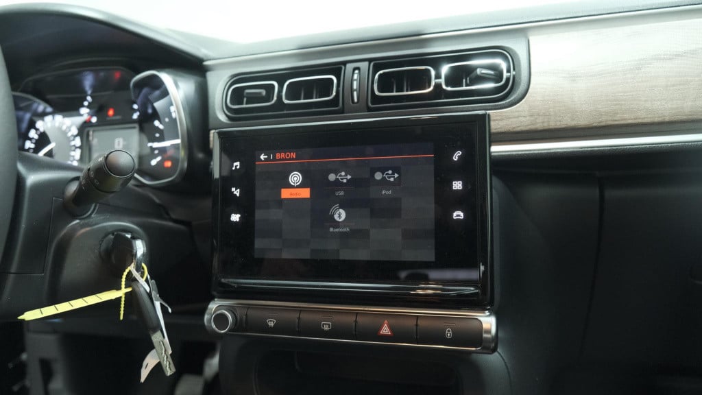 Citroen C3 puretech 82 feel edition | apple carplay | parkeersensoren | nav