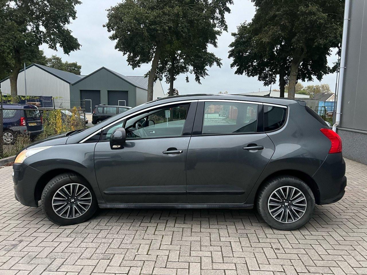 Peugeot 3008- 1.6VTI Blue Lease Vol Jaar Apk