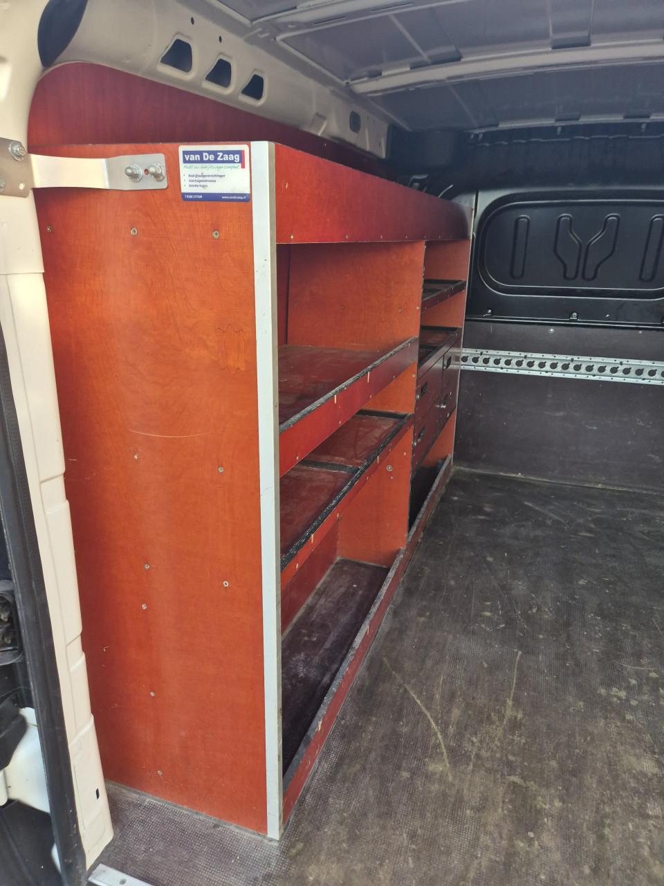 Proffesionele Bedrijfswagen inrichting Opel Combo