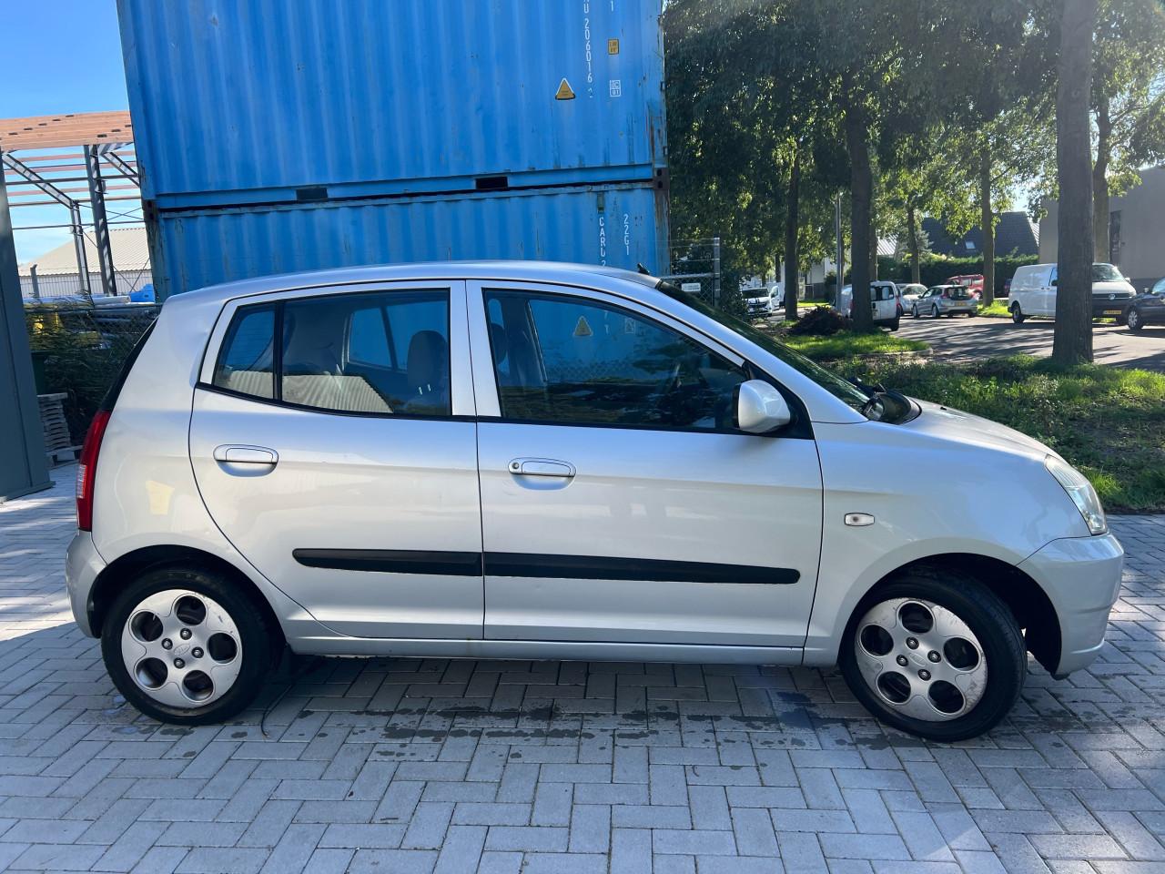 Kia Picanto 1.1 LXE Automaat 157.256km Jaar apk