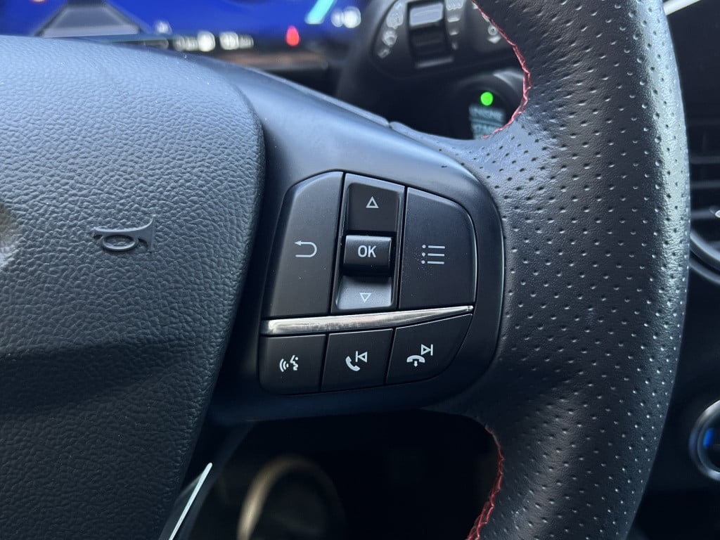 Ford Kuga 2.5 phev st-line x | camera | trekhaak | stoel/ stuur verwarming 
