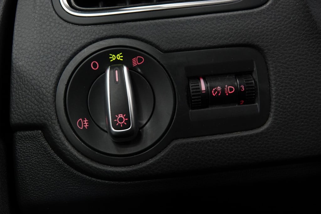 Volkswagen Polo 1.4 tsi | airco | 17' | bluetooth |