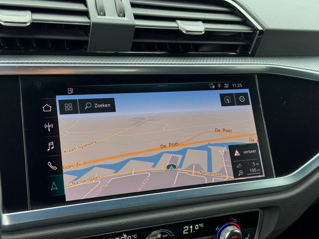 Audi Q3 sportback 35 tfsi s edition * panoramadak * 360 camera * trekhaak