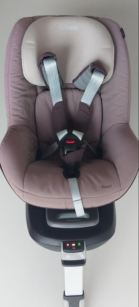 Maxi-cosi autostoel met familie fix