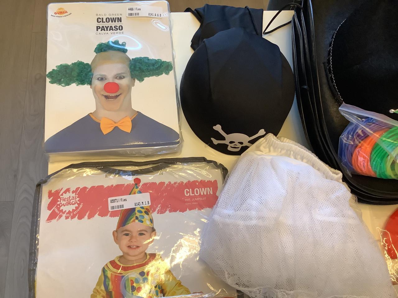 Partij leuke carnaval items. (Partij 35)