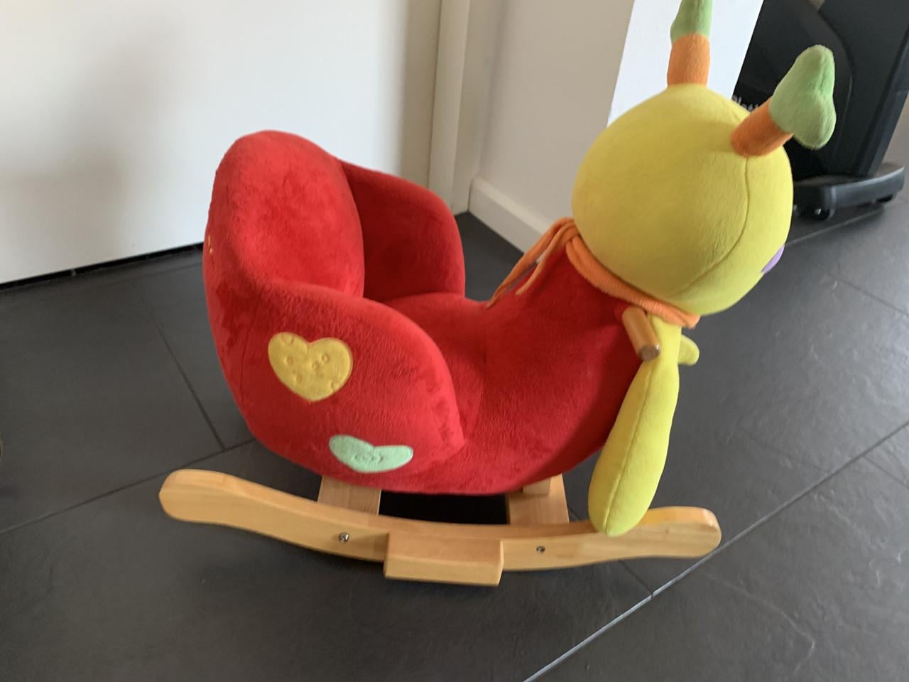 Hobbelpaard (rups) in goede staat