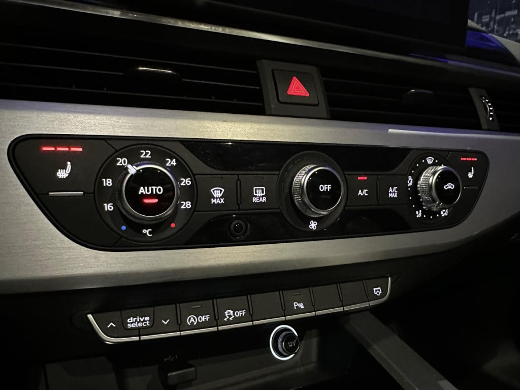 Audi A5 cabriolet 40 tfsi launch edition sport *appconnect*camera*sfeerverl