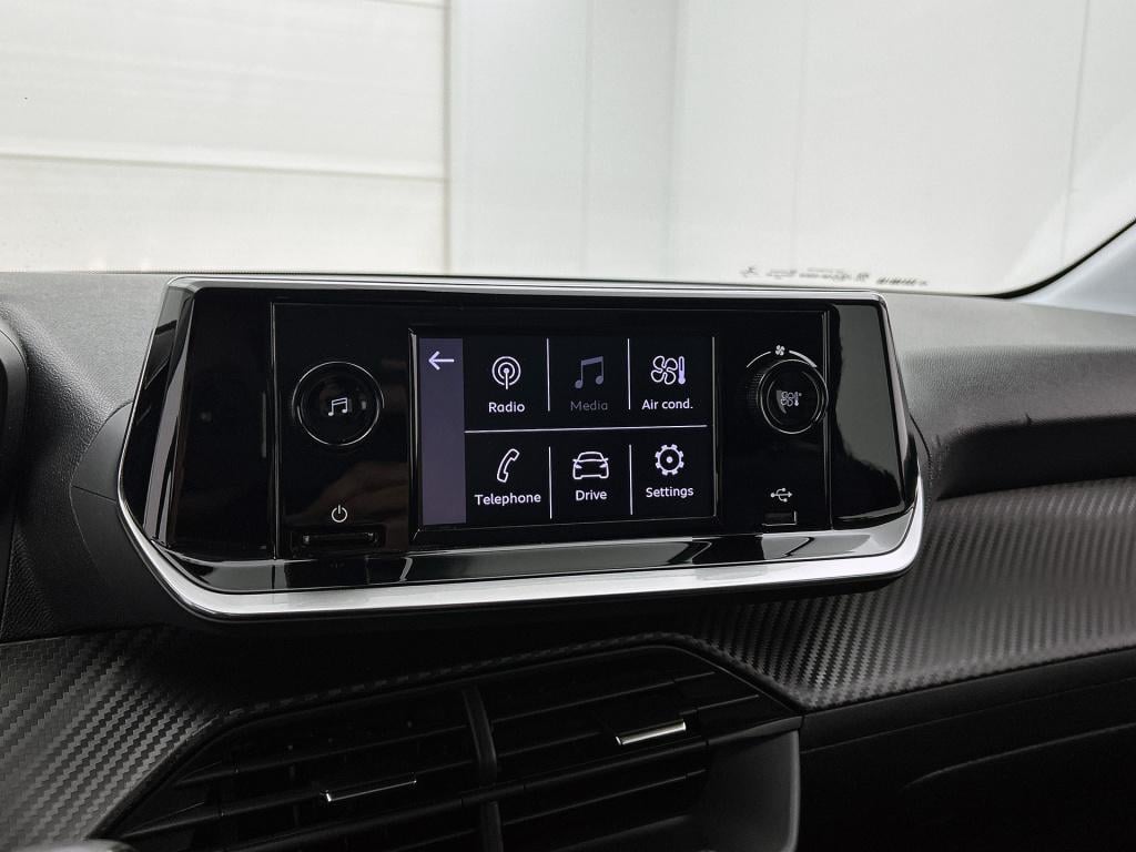 Peugeot 208 75 pk like | rijklaar