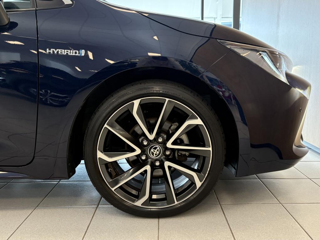 Toyota Corolla 1.8 hybrid executive