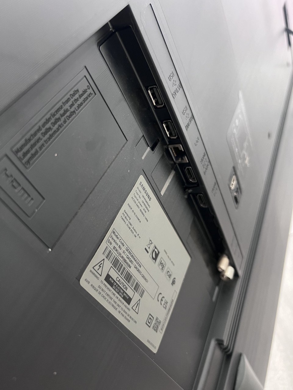Zeer nette Samsung 4K QLED Smart TV 50 inch (defect)