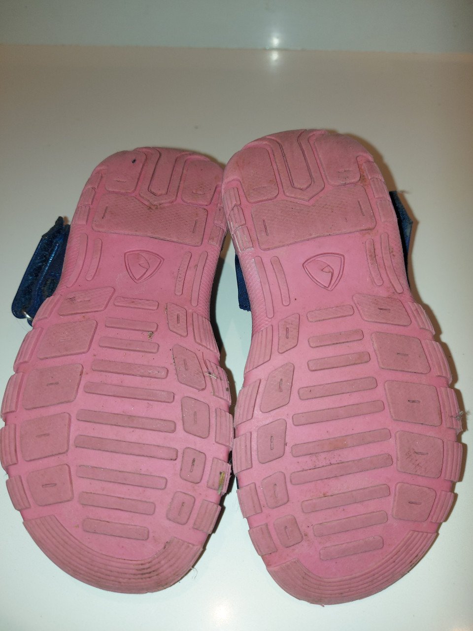 Z.g.a.n. roze waterschoentjes (maat 26)