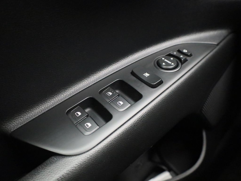Kia Rio 1.2 dynamicplusline | lmv | leder | navigatie | parkeer sensoren | 