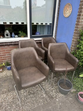 4 eetkamerstoelen - GRATIS OPHALEN