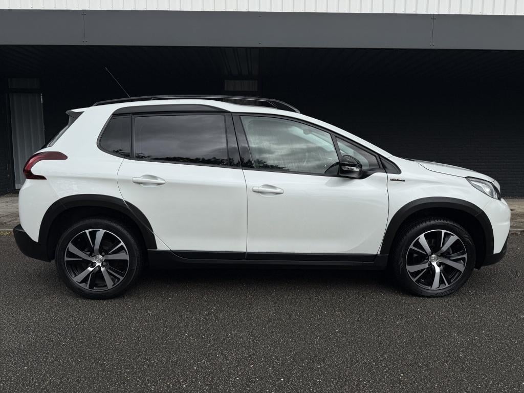 Peugeot 2008 1.2 puretech gt-line - trekhaak - parelmoerwit -