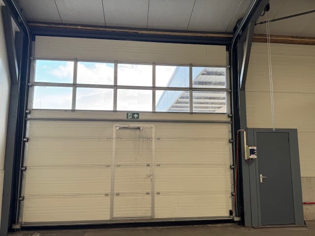 Bedrijfshal Kapellebrug te huur 220m2 of meer