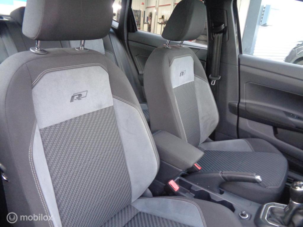 Volkswagen Polo 1.0 tsi r-line 115pk/airco/pdc/carplay/panodak/17'' lm/r-li