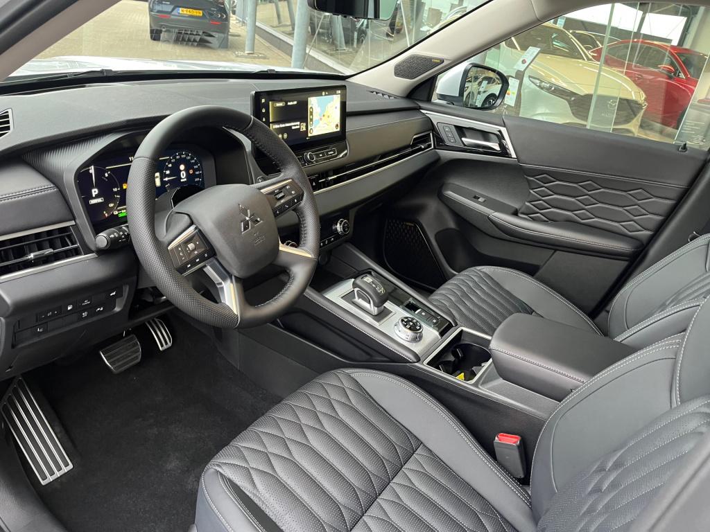 Mitsubishi Outlander 2.4 phev instyle|nieuwe auto