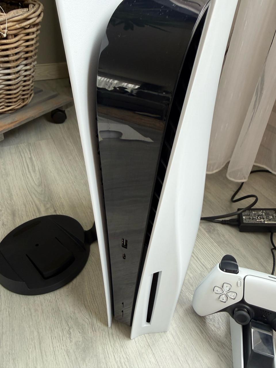 Playstation 5 Disc Versie 1TB met 3 games en lader
