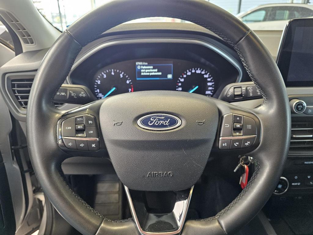 Ford Focus wagon 1.0 ecoboost hybrid st line