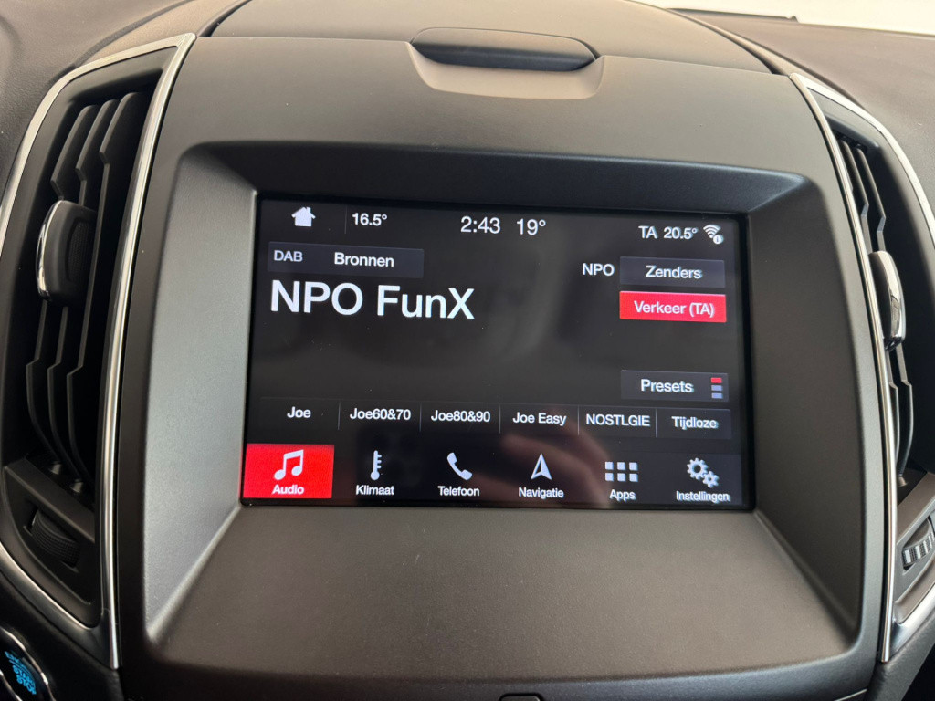Ford S-Max 1.5 titanium
