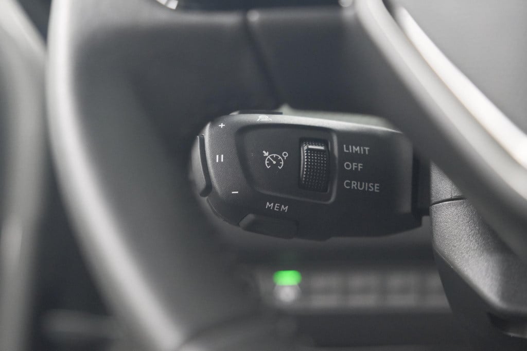 Peugeot 2008 hybrid 136 e-dcs6 allure | 360 camera | adaptieve cruise contr
