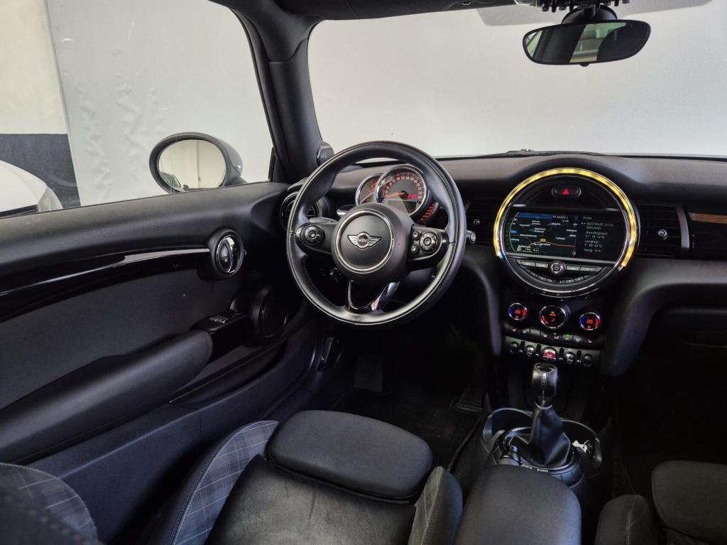 Mini 3-deurs 1.5 cooper chili serious business