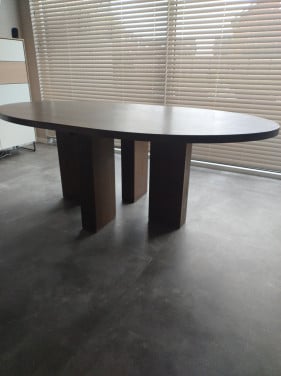 Eiken eettafel