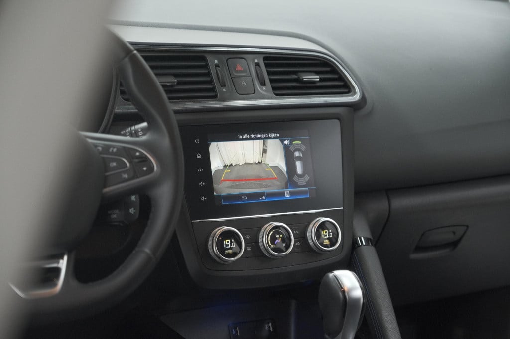 Renault Kadjar tce 140 business | camera | apple carplay | navigatie | park