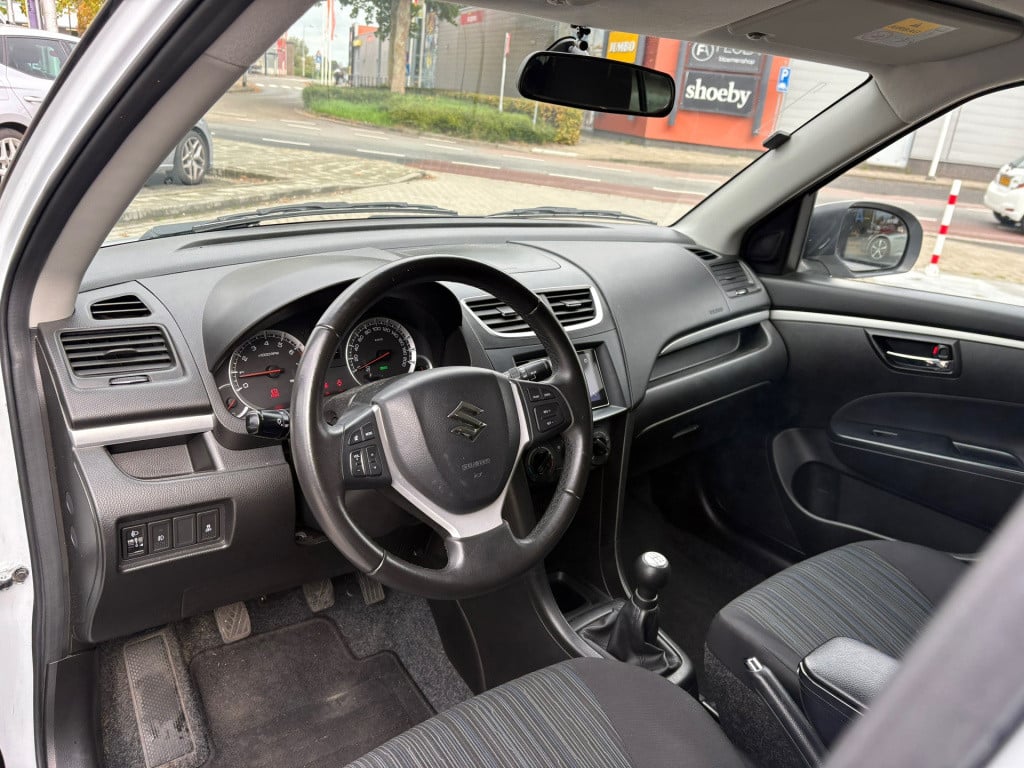 Suzuki Swift 1.2 bandit easss
