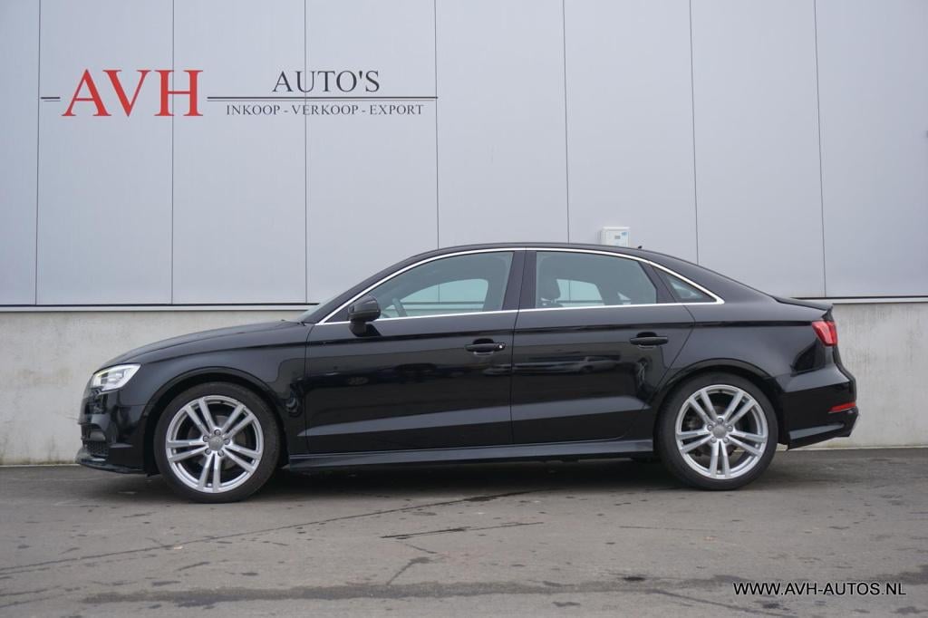 Audi A3 limousine 1.4 tfsi cod ambition pro line s