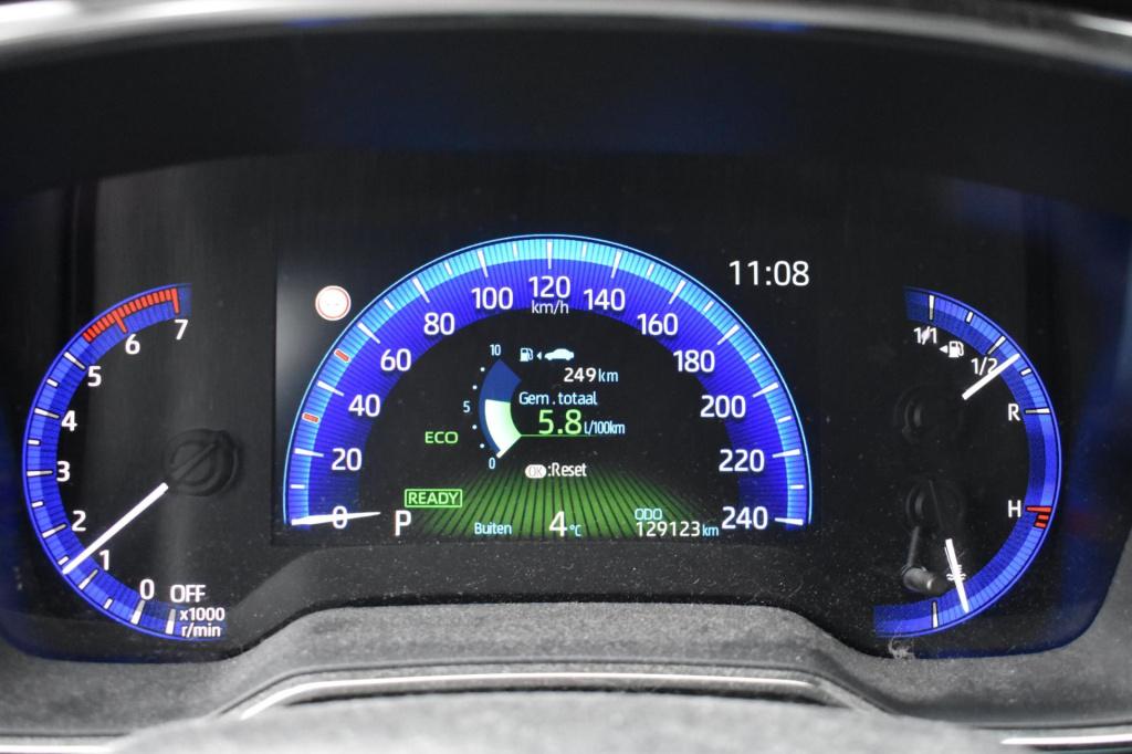 Toyota Corolla Touring Sports 1.8 hybrid dynamic | trekhaak | apple carplay