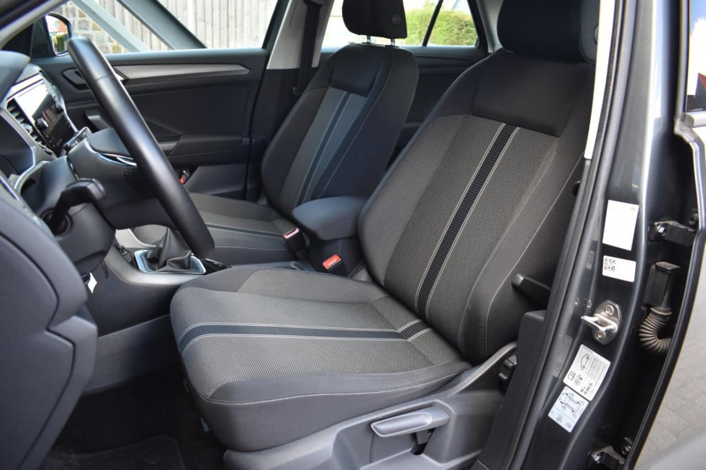 Volkswagen T-roc 1.0 tsi | camera | apple carplay | android auto | navigati