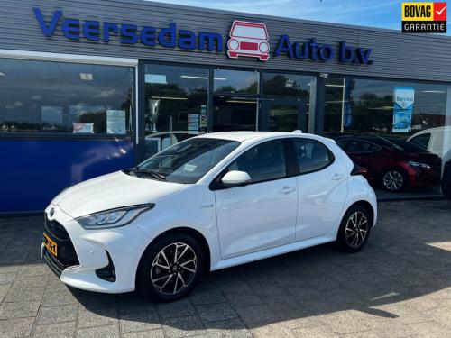 Toyota Yaris 1.5 hybrid dynamic line, camera, carplay, navi enz..