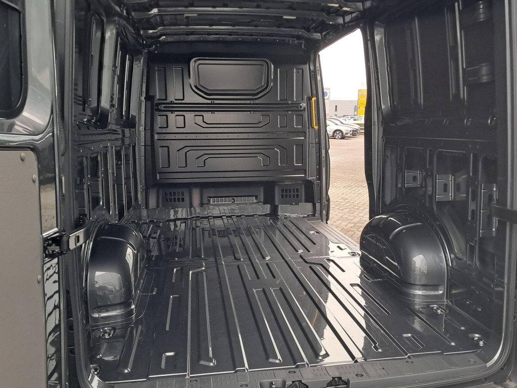 Volkswagen Crafter trendline l3 2.0 tdi eu6 103 kw (140 pk) gvw 3.0t