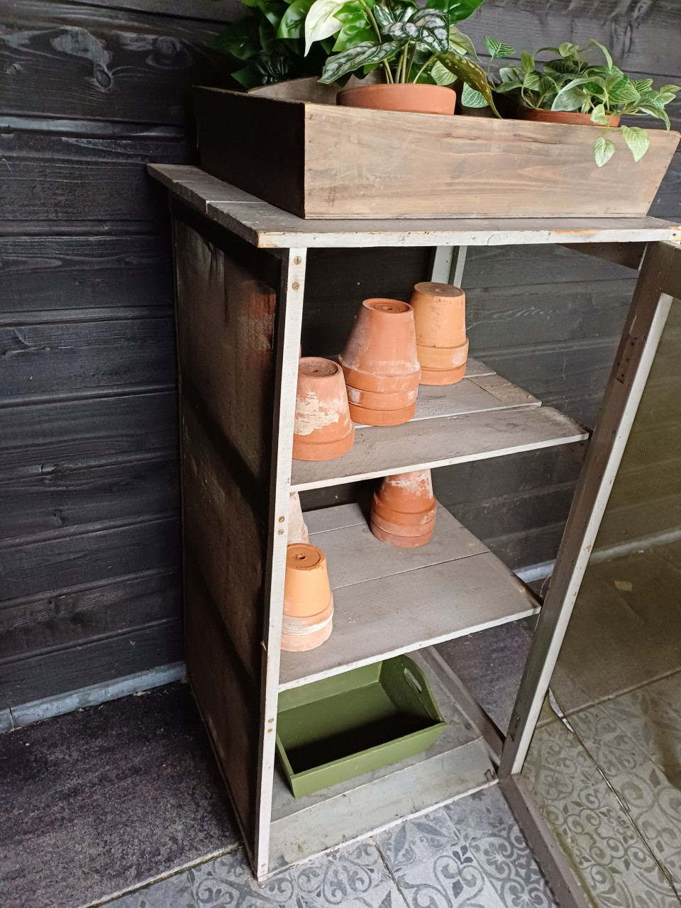 Brocante vliegenkast