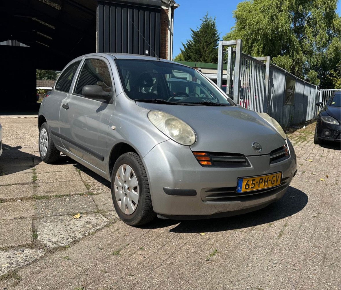 Nissan Micra 1.3i