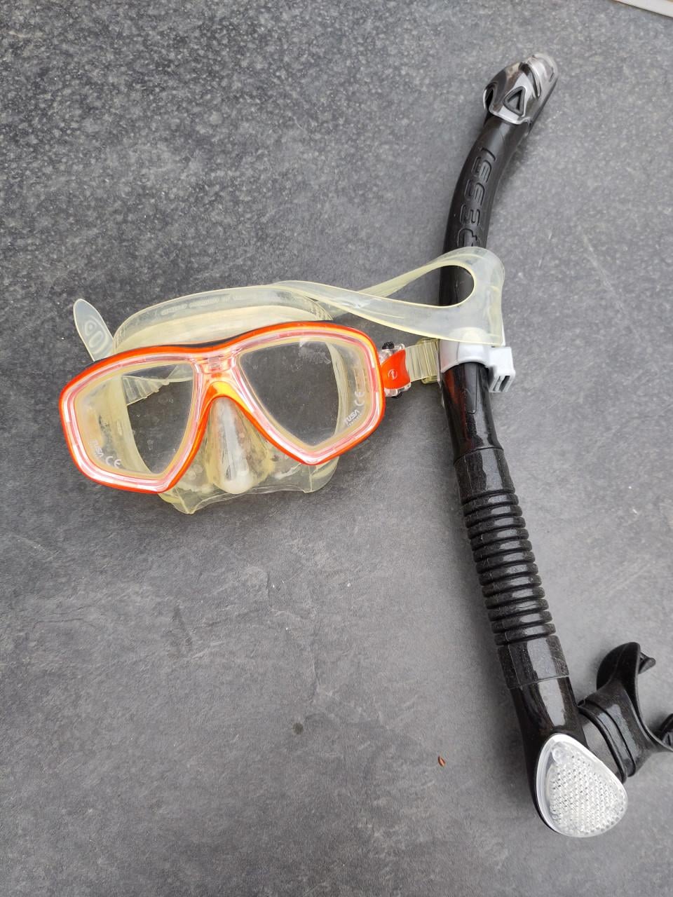 Complete duikkledingset te koop – Bare 7 mm en toebehoren