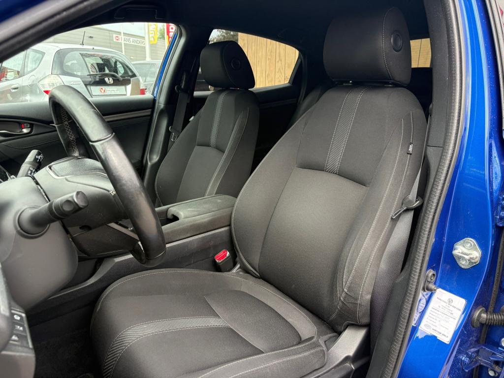 Honda Civic 1.0 i-vtec premium