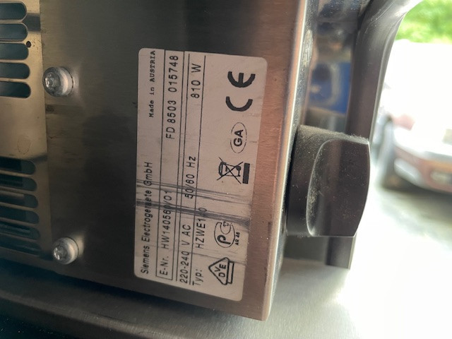 Siemens Oven en Warmhoudlade