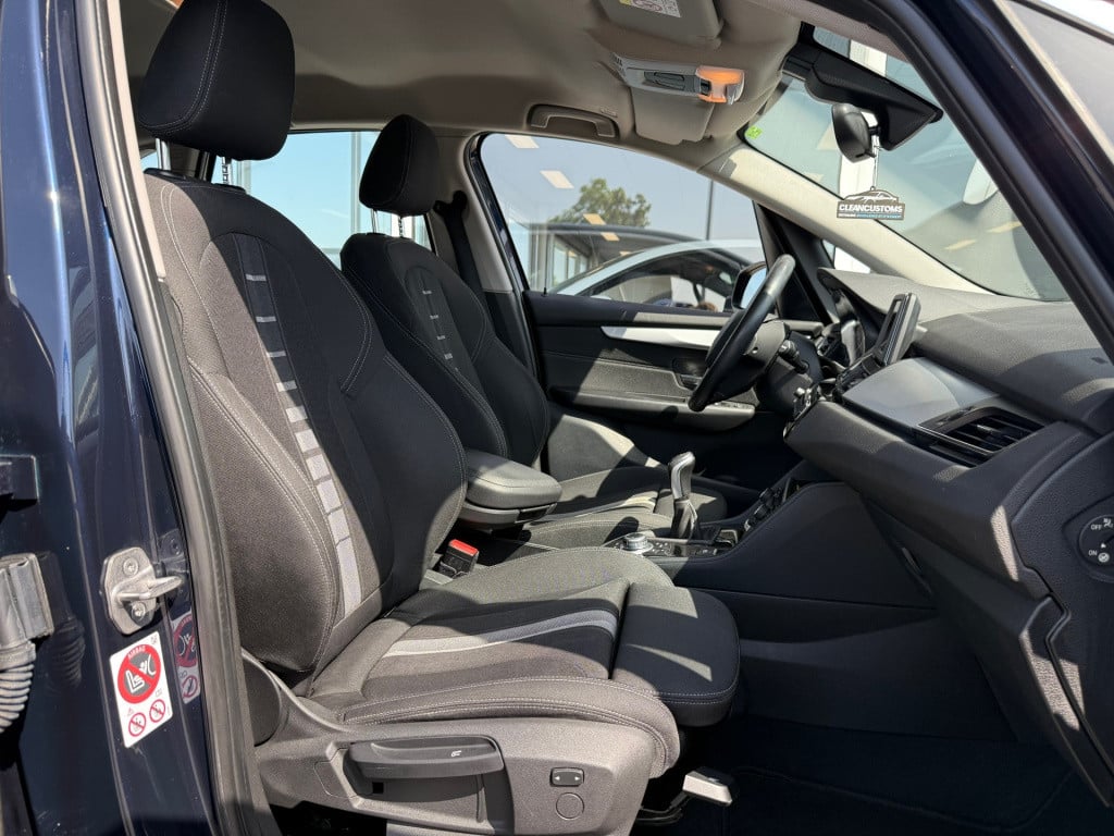 BMW 2-serie active tourer 218i essential