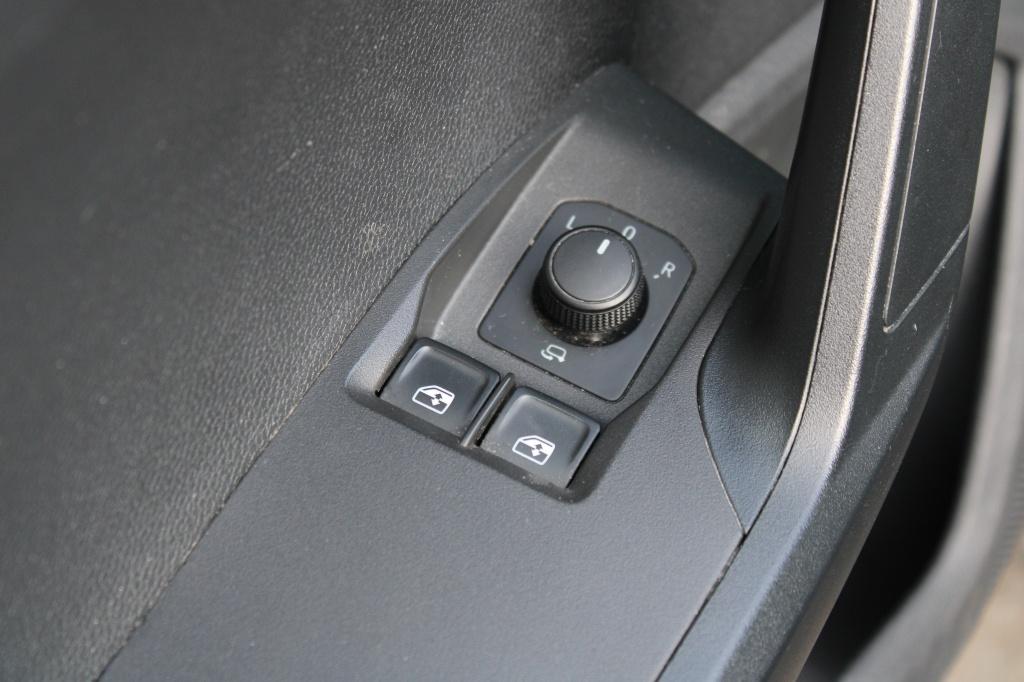 Seat Ibiza 1.0 tsi st. bnsint.