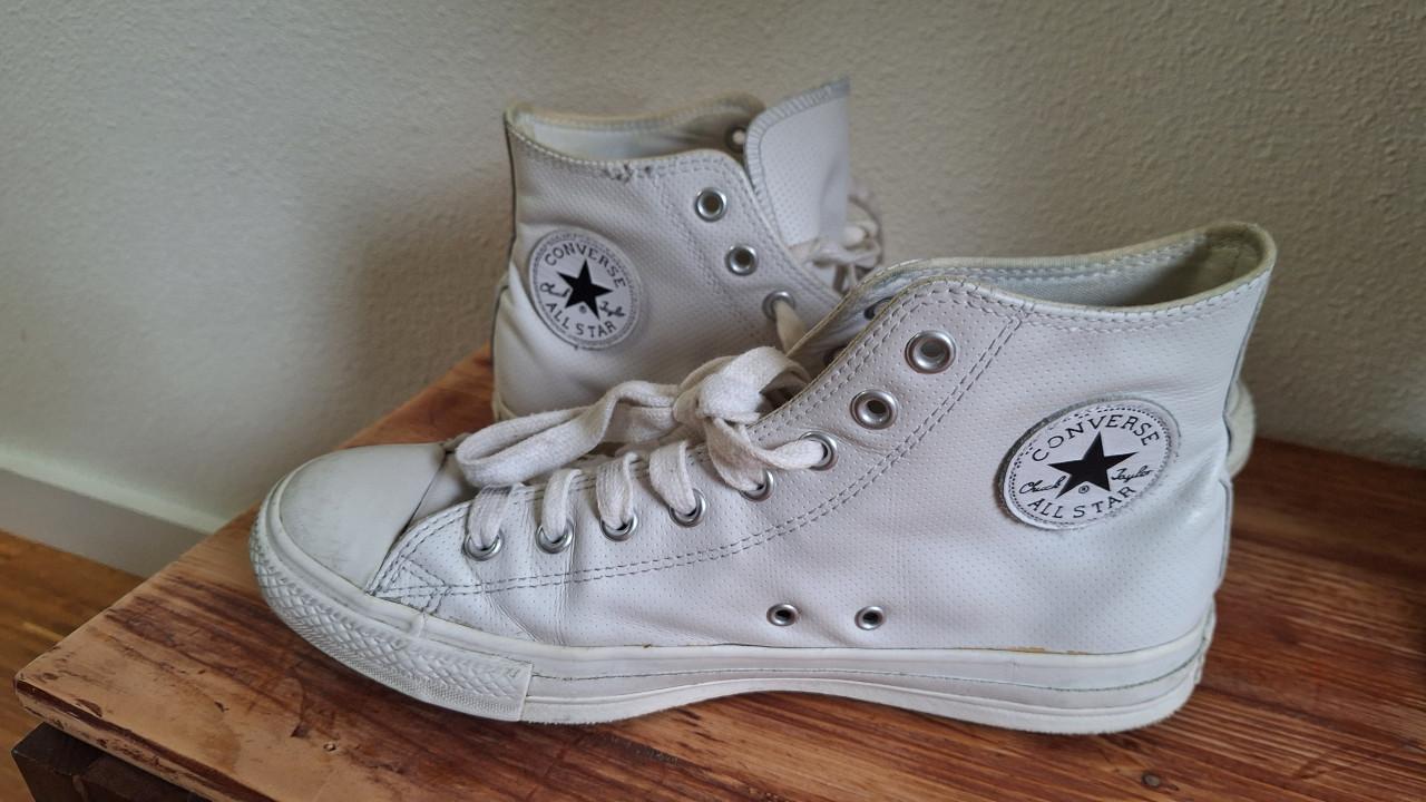 Wit leren Convers Aĺl Star halfhoge schoen