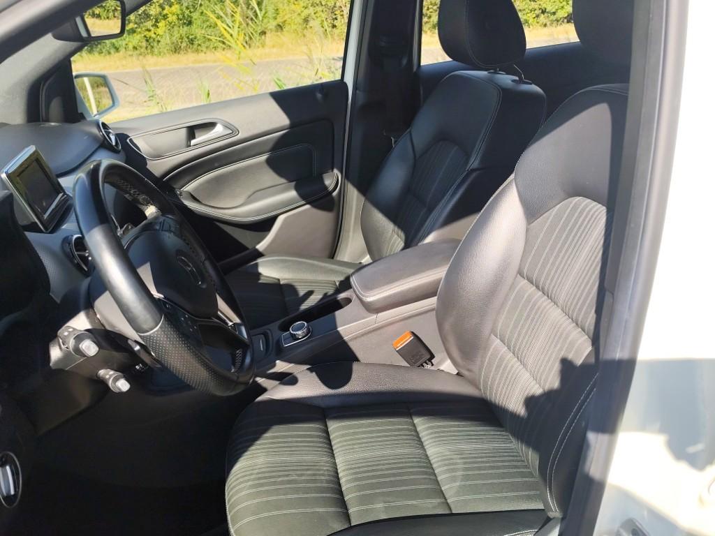 Mercedes-Benz B-Klasse 180 ambition