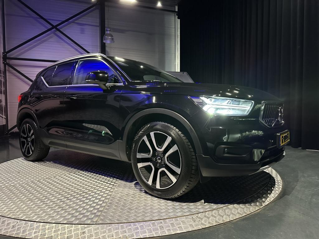 Volvo XC40 1.5 t4 recharge inscription expression *harmankardon*camera*