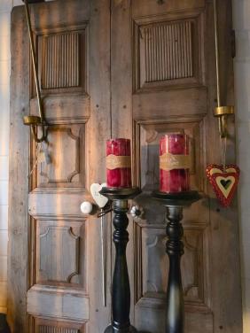 SCHITTERENDE OUD HOUTEN DEUREN SET 2 STUKS NU €150,- WEG=WEG