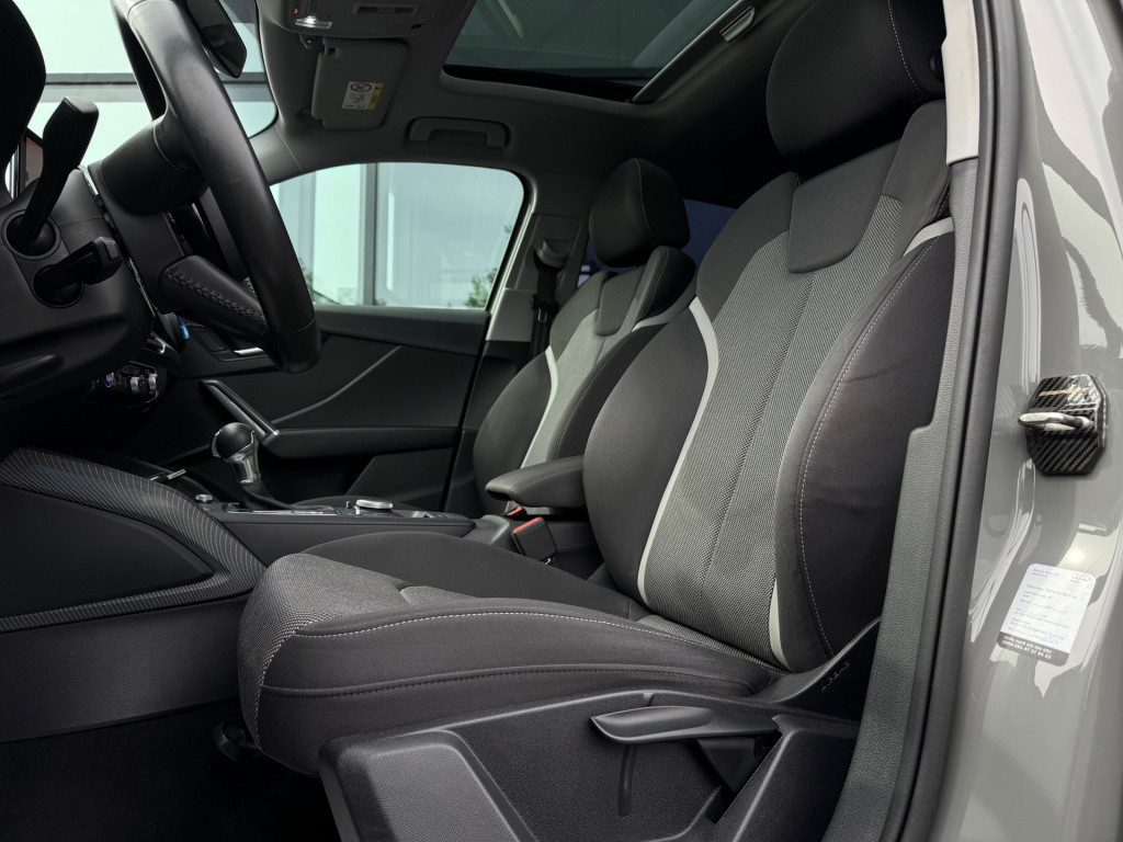 Audi Q2 2.0 tfsi quattro sport * panoramadak * stoelverwarming * navigatie