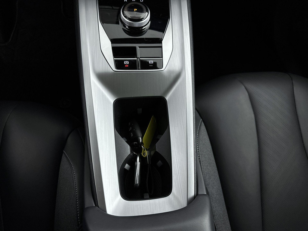 MG Mg5 electric luxury long range 61 kwh mg 5 long range luxury 61 kwh  | l